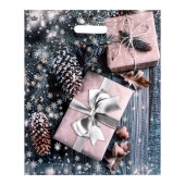 Новогодний пакет с принтом в виде подарков и вырубной ручкой (45х38 см) - Сима-Ленд - купить с доставкой в Сыктывкаре