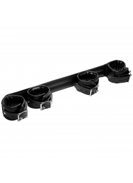 Черная распорка с манжетами для рук и ног Deluxe Rigid Spreader Bar - XR Brands - купить с доставкой в Сыктывкаре