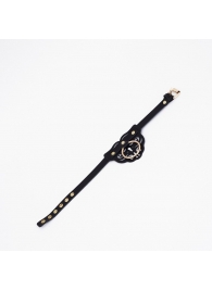 Черный чокер с клепками и золотистой фурнитурой - Crazy Handmade - купить с доставкой в Сыктывкаре Черный чокер с клепками и золотистой фурнитурой - Crazy Handmade - купить с доставкой в Сыктывкаре