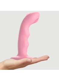 Розовая насадка-стимулятор Strap-On-Me Tapping Dildo Wave - Strap-on-me - купить с доставкой в Сыктывкаре