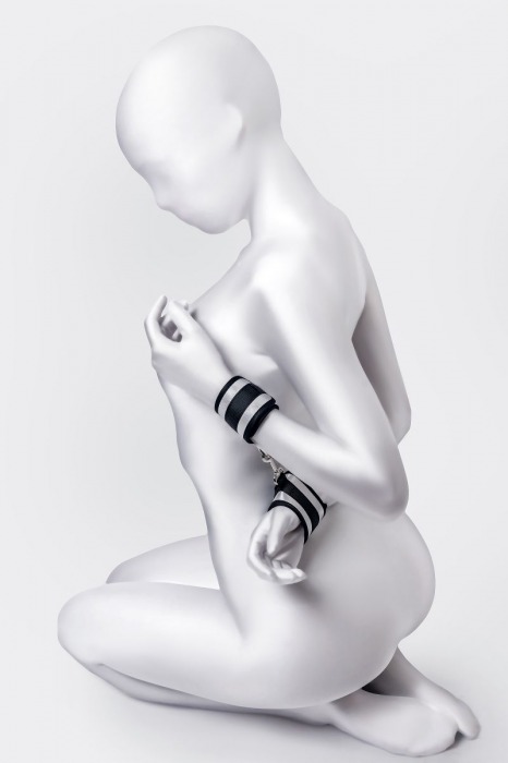 Серебристо-черные наручники Anonymo - ToyFa - купить с доставкой в Сыктывкаре