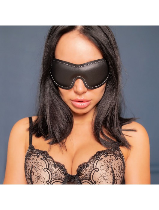 Черная мягкая закрытая маска из натуральной кожи - Crazy Handmade - купить с доставкой в Сыктывкаре